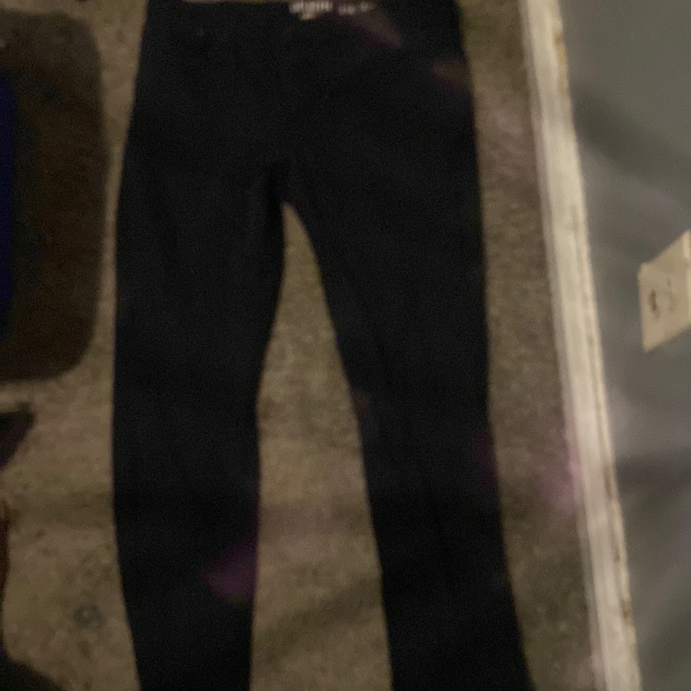 All black denizen from Levi’s 216 skinny fit 33x30